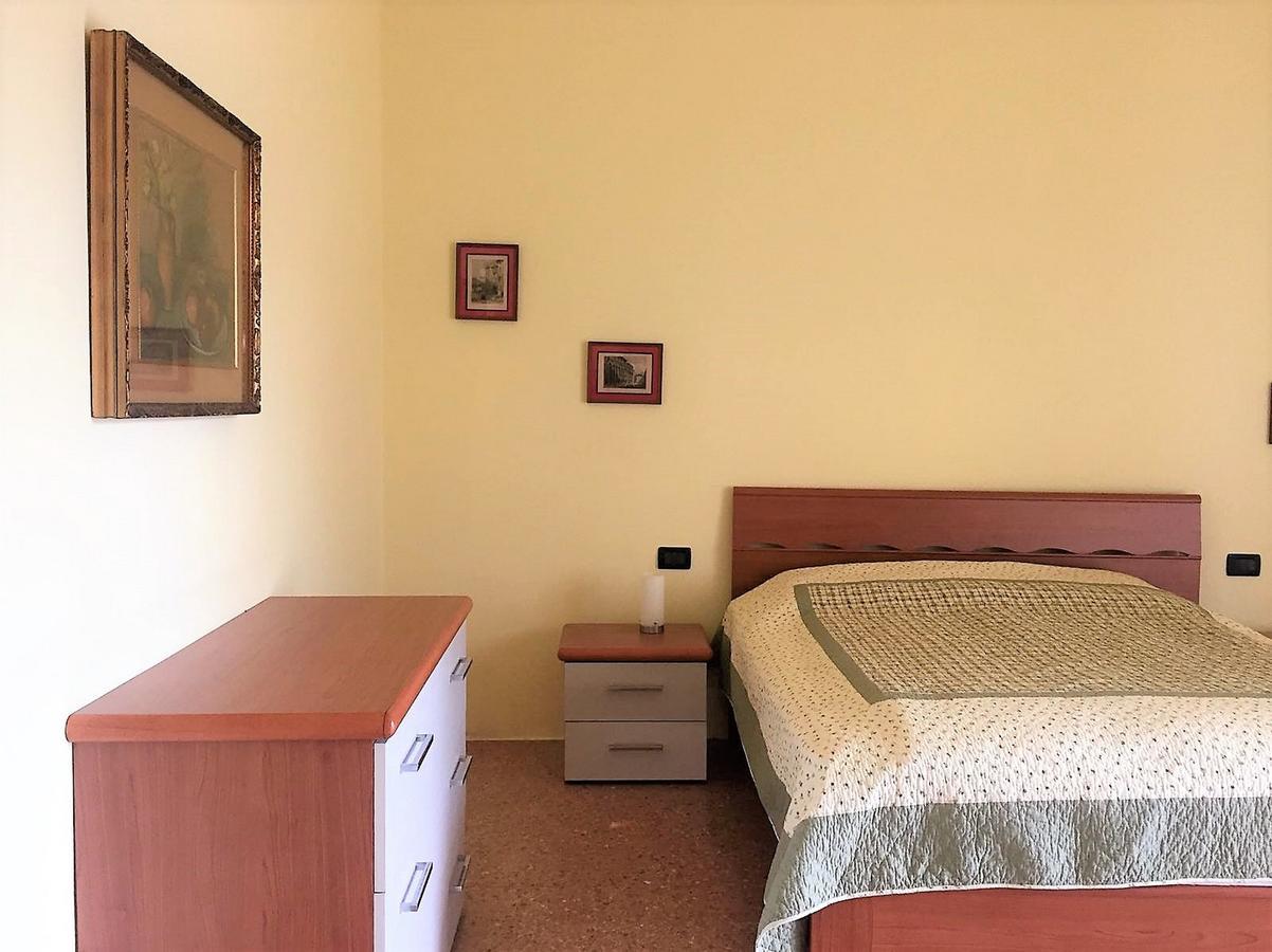 Appartamento Del Sole Дезенцано-дель-Гарда Экстерьер фото